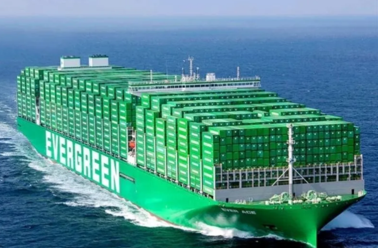Samsung Heavy Industries Delivers a 15,000 TEU Container Ship to ...